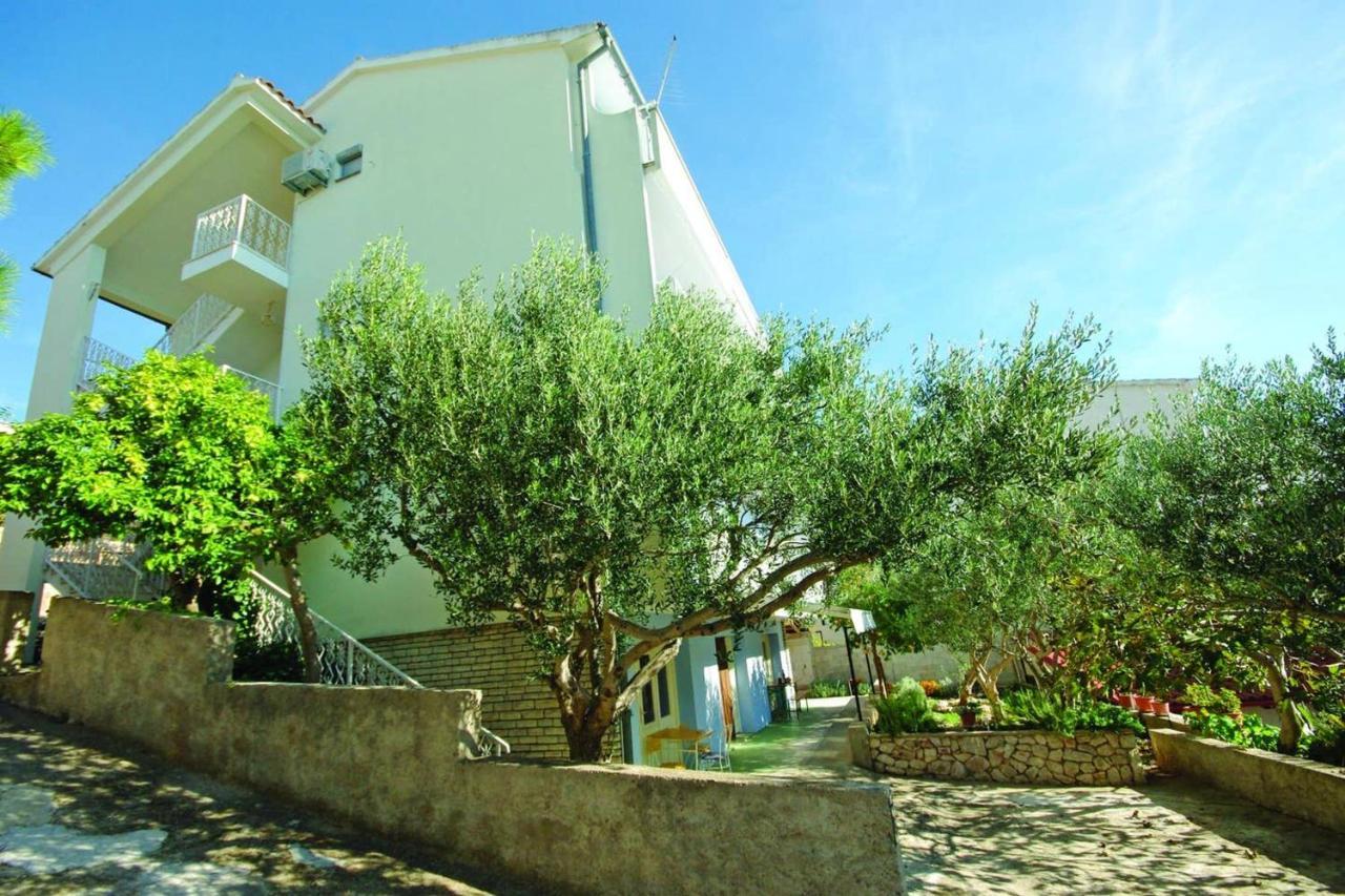 Charming Apartment In Tisno With 2 Bedrooms And Air Conditioning Luaran gambar